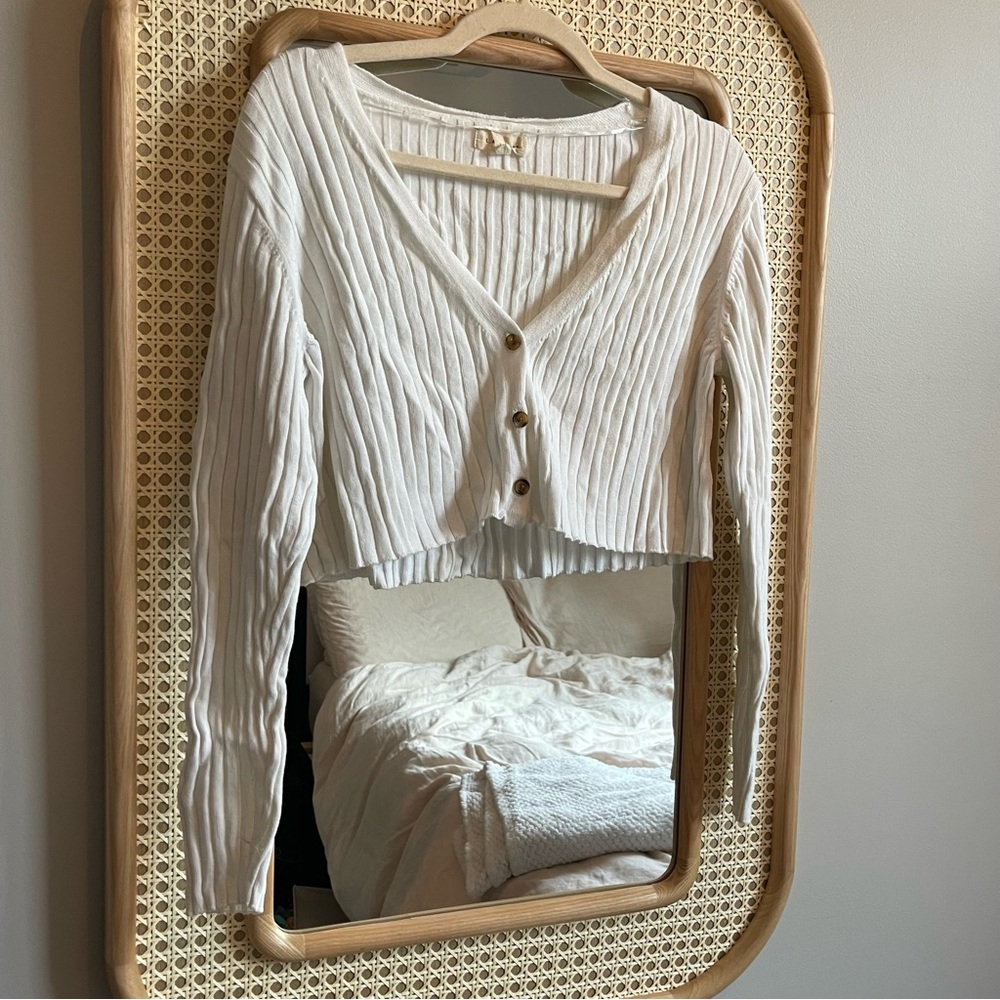 Pacsun White Button Cropped Cardigan Top